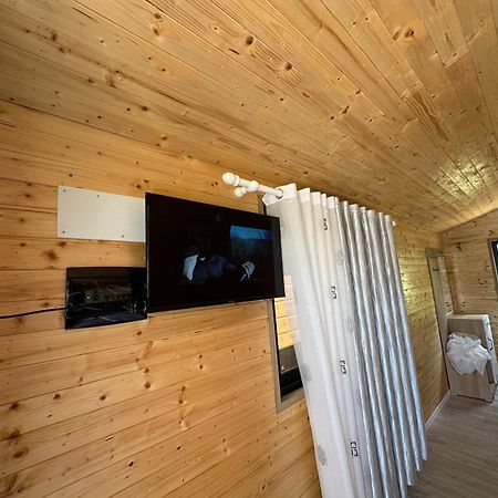 Tony Home Borsh Exterior foto